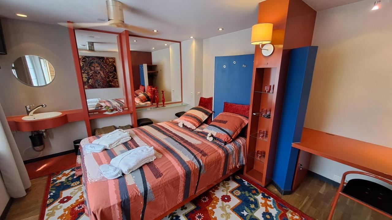 Beautyd Red Room Centrum Gullegem 韦弗尔海姆 外观 照片